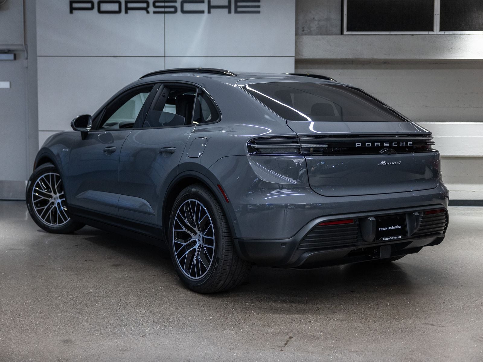 2026 Porsche Macan Macan 4 Electric