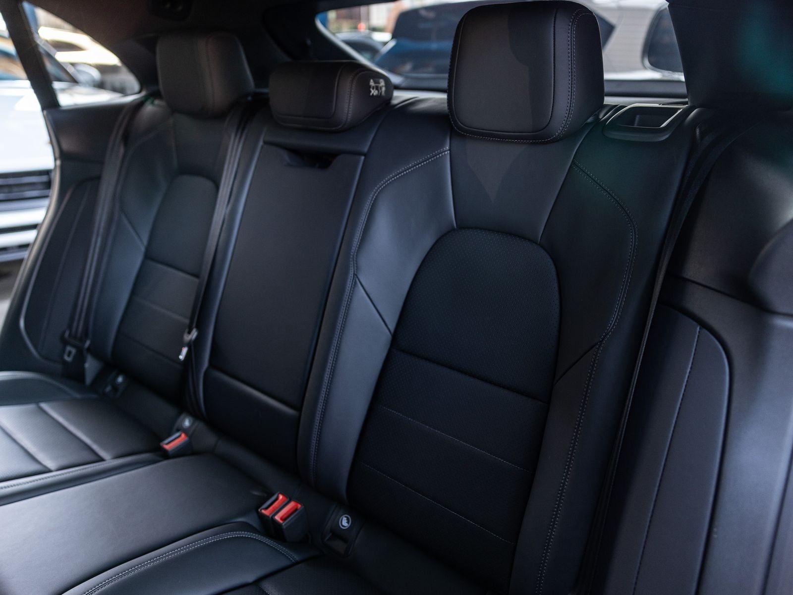 2026 Porsche Macan Macan 4 Electric