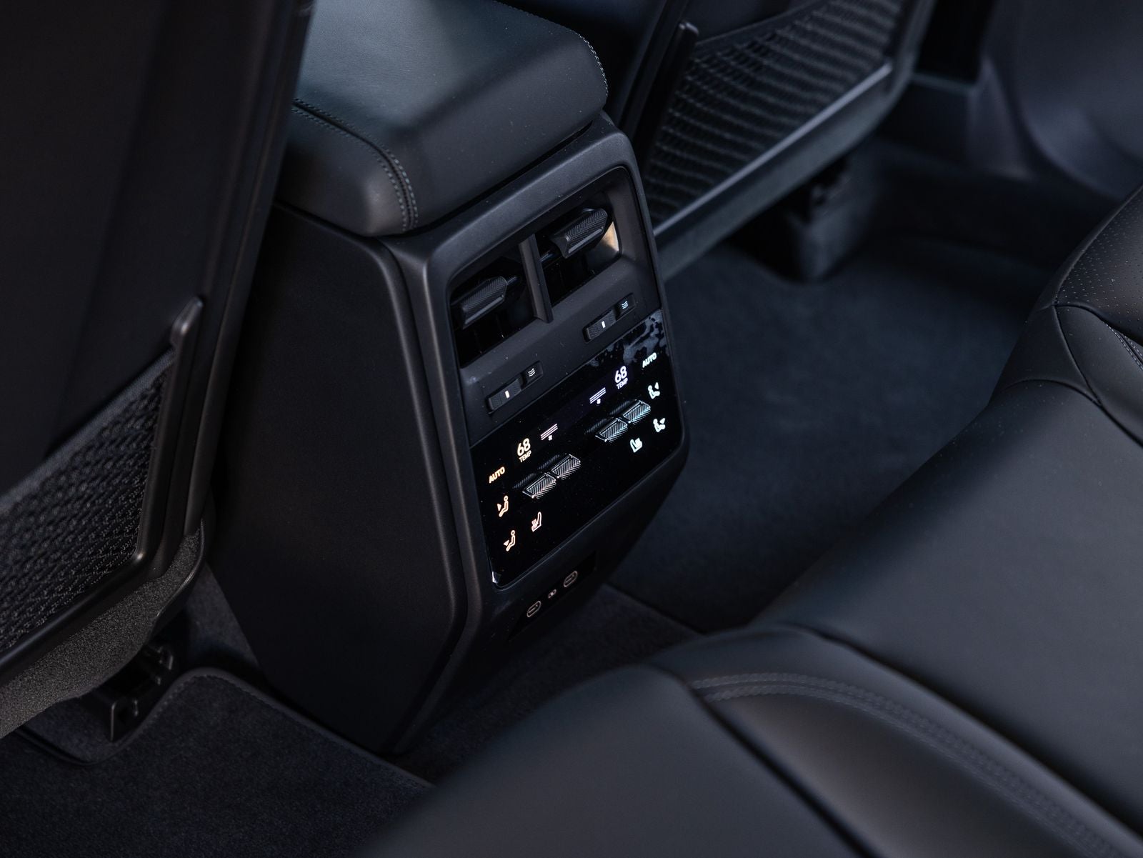 2026 Porsche Macan Macan 4 Electric