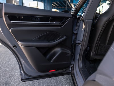 2026 Porsche Macan Macan 4 Electric
