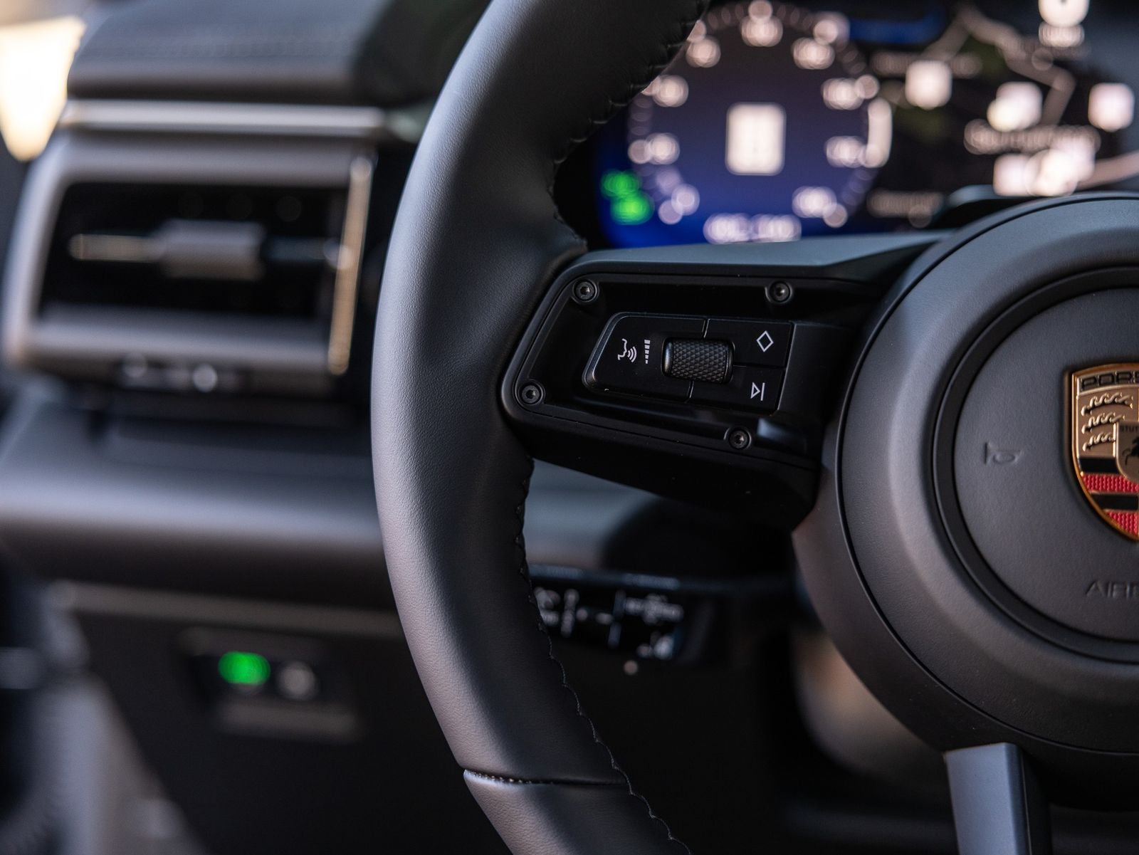 2026 Porsche Macan Macan 4 Electric
