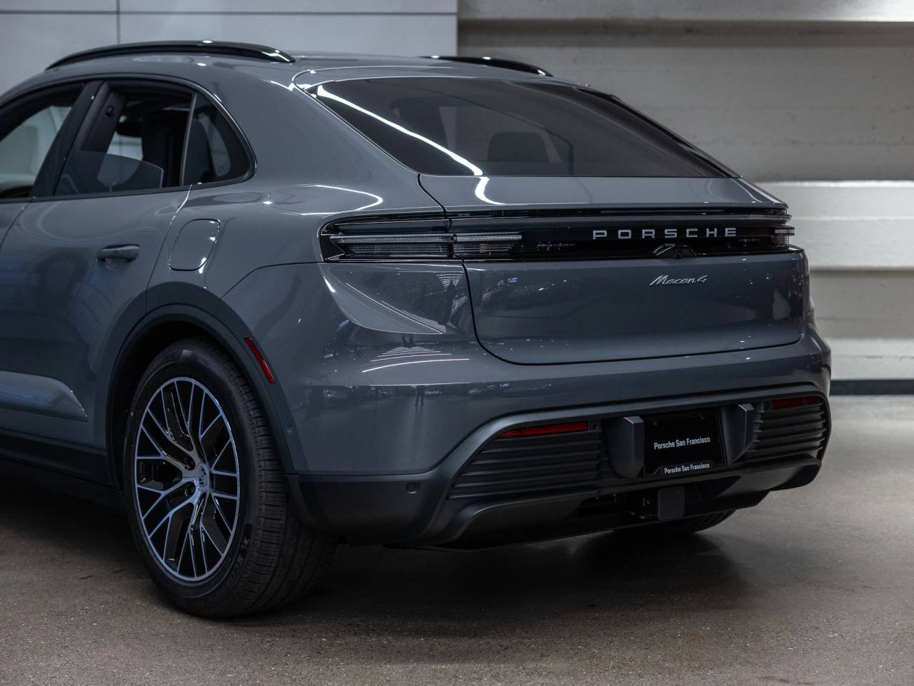 2026 Porsche Macan Macan 4 Electric