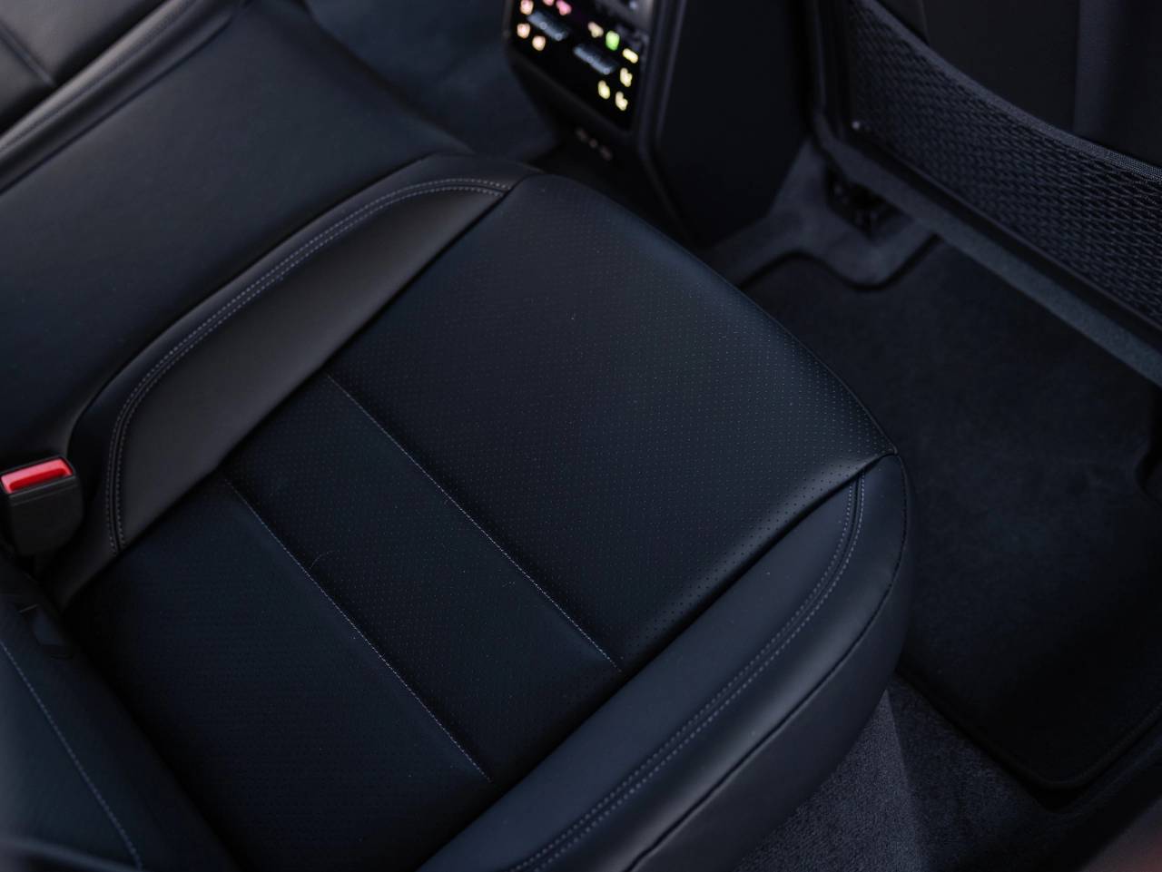2026 Porsche Macan Macan 4 Electric