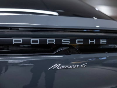 2026 Porsche Macan Macan 4 Electric