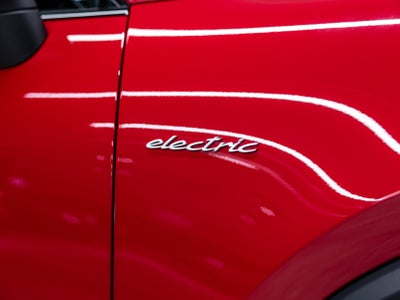 2026 Porsche Macan Macan 4 Electric