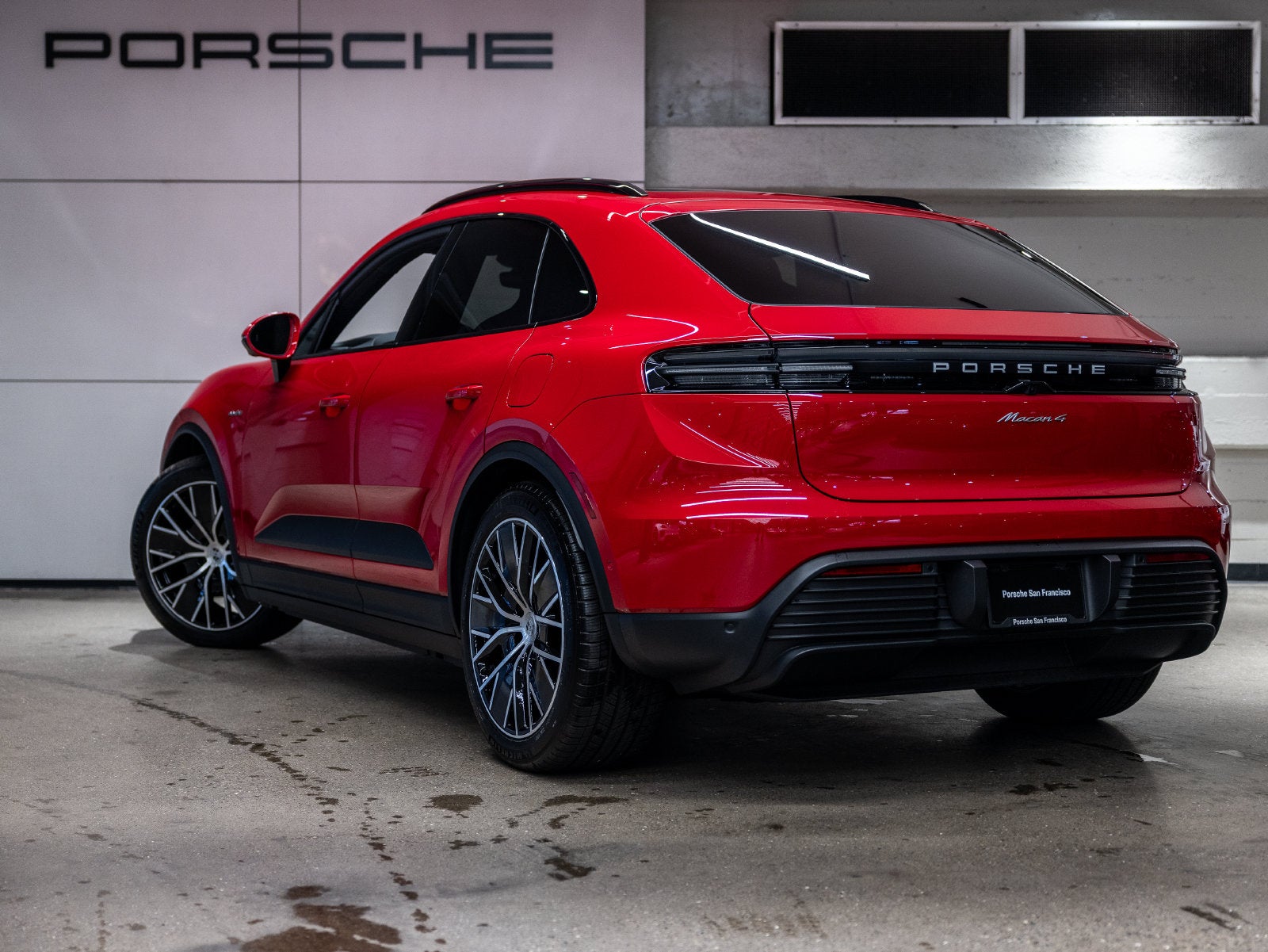 2026 Porsche Macan Macan 4 Electric