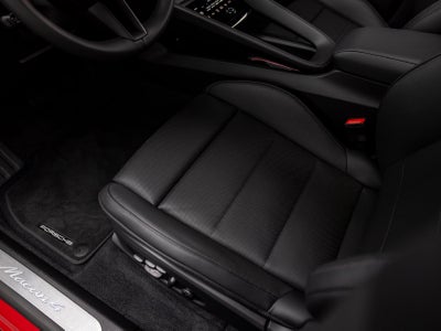 2026 Porsche Macan Macan 4 Electric