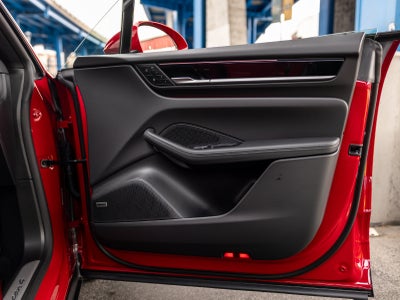 2026 Porsche Macan Macan 4 Electric