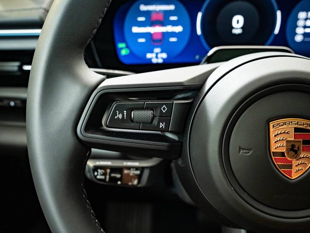2026 Porsche Macan Macan 4 Electric