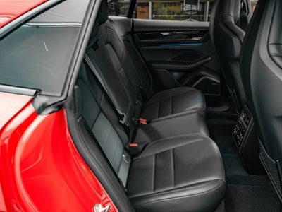 2026 Porsche Macan Macan 4 Electric