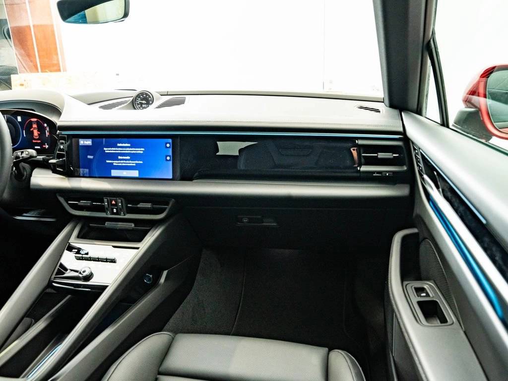 2026 Porsche Macan Macan 4 Electric