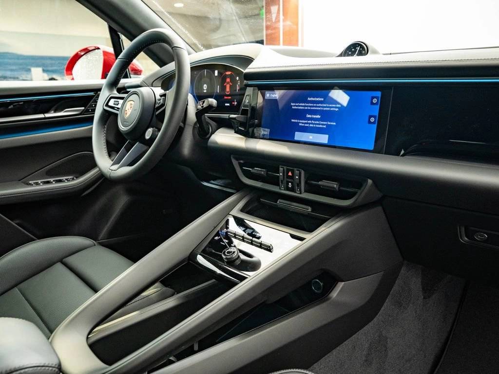 2026 Porsche Macan Macan 4 Electric