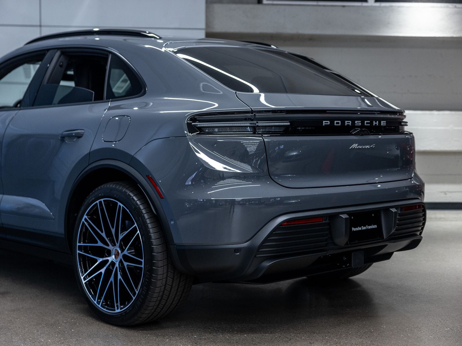 2026 Porsche Macan Macan 4 Electric
