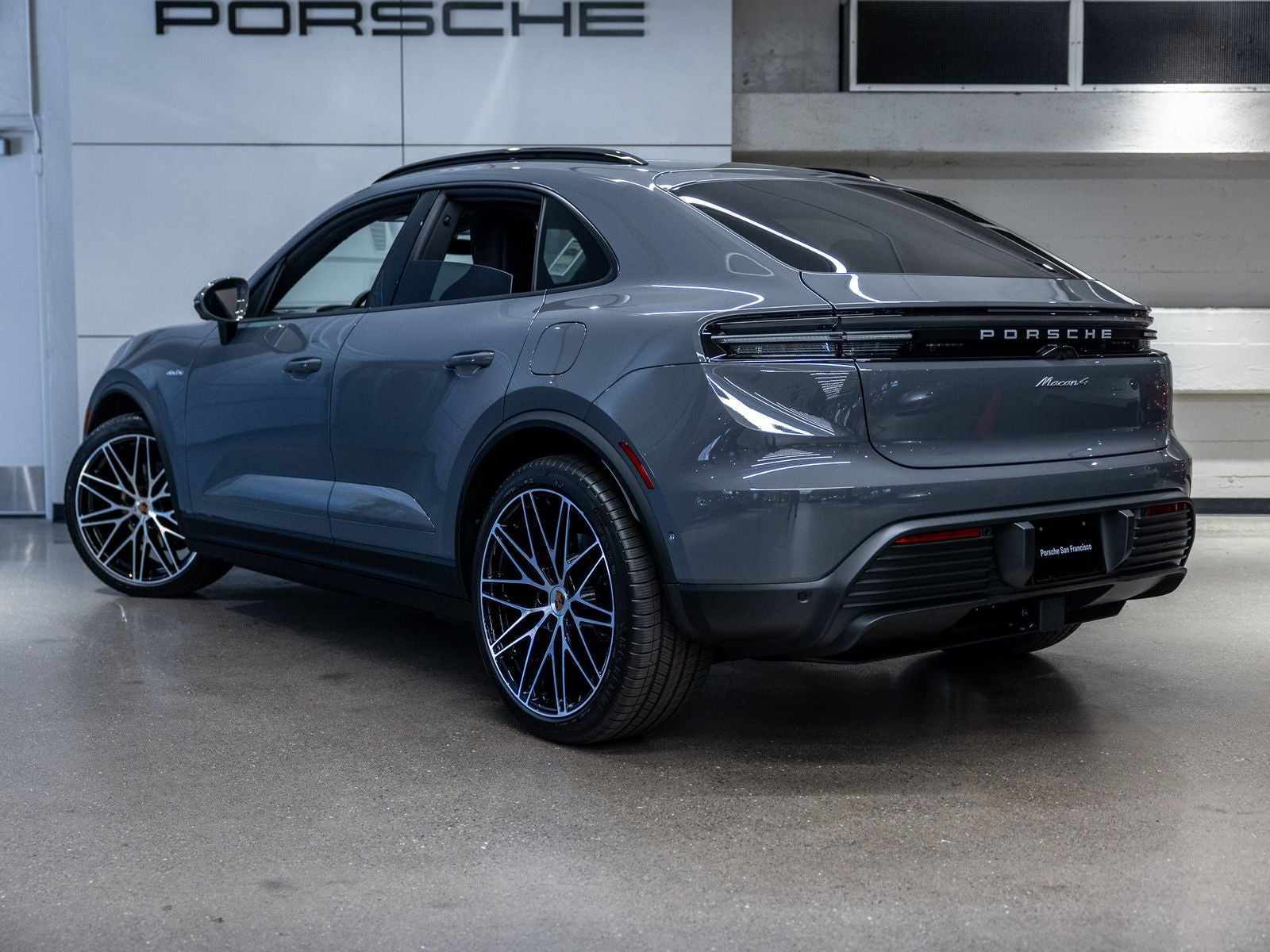 2026 Porsche Macan Macan 4 Electric