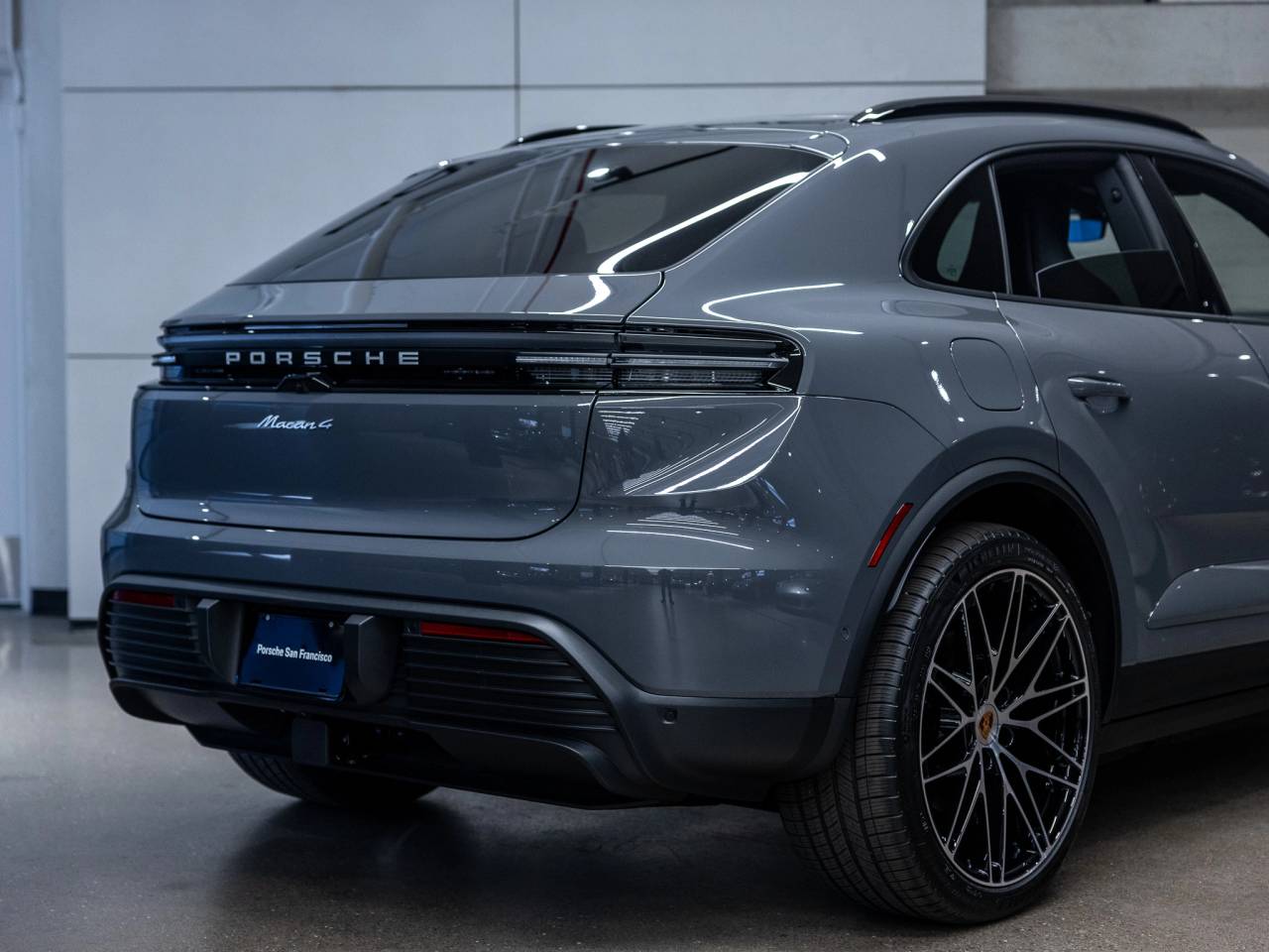 2026 Porsche Macan Macan 4 Electric