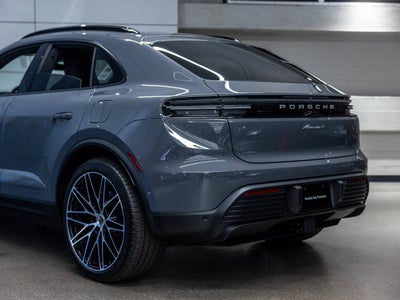 2026 Porsche Macan Macan 4 Electric