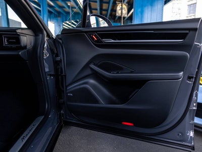 2026 Porsche Macan Macan 4 Electric