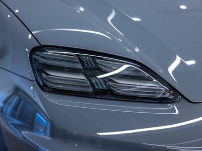 2026 Porsche Macan Macan 4 Electric