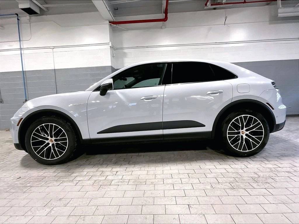 2026 Porsche Macan Macan 4 Electric