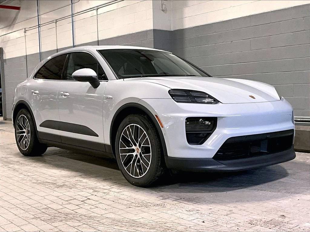 2026 Porsche Macan Macan 4 Electric