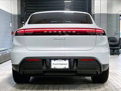 2026 Porsche Macan Macan 4 Electric