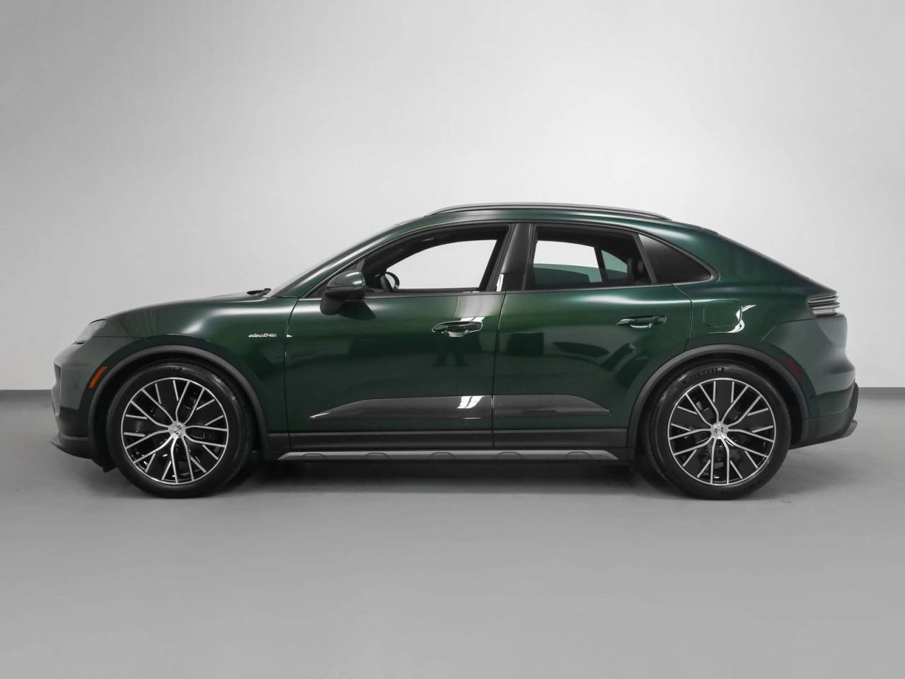 2025 Porsche Macan Macan 4 Electric