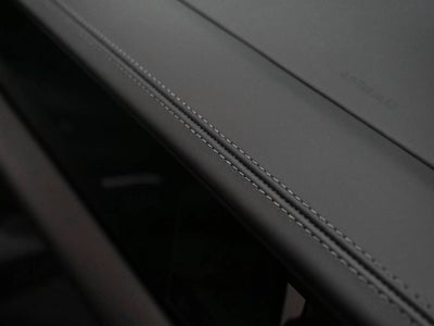 2025 Porsche Macan Macan 4 Electric