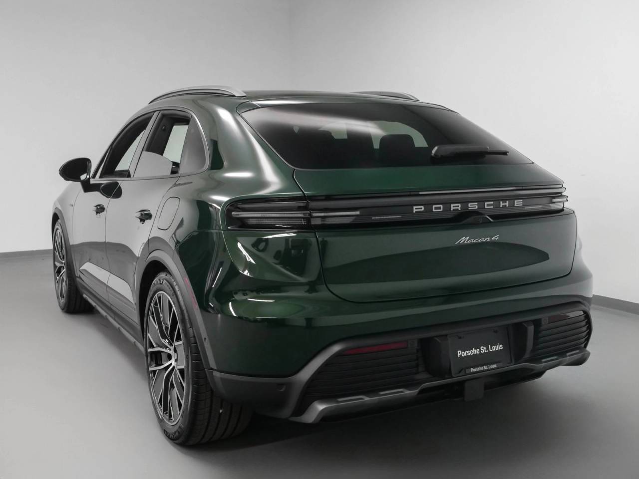 2025 Porsche Macan Macan 4 Electric