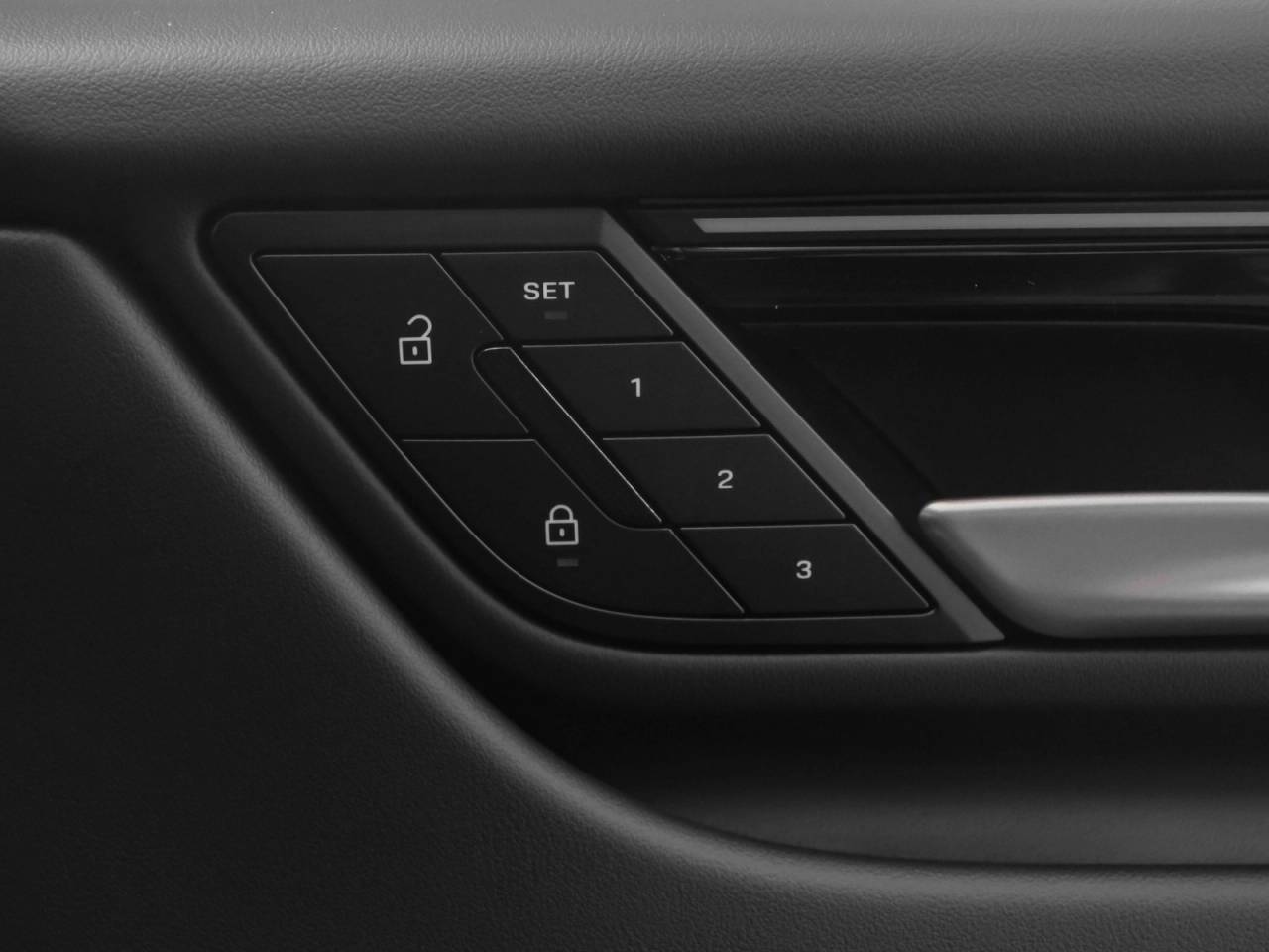 2025 Porsche Macan Macan 4 Electric