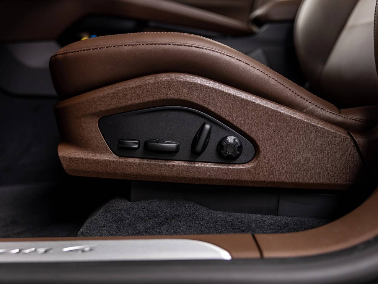 2026 Porsche Macan 4 Electric
