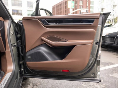 2026 Porsche Macan 4 Electric
