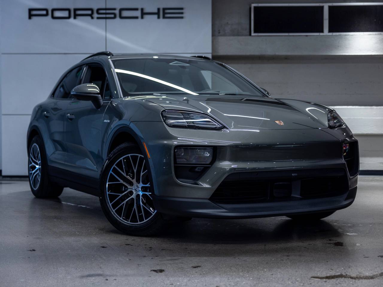 2026 Porsche Macan 4 Electric