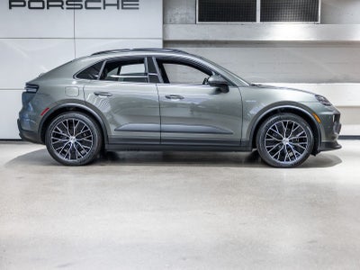 2026 Porsche Macan Macan 4 Electric