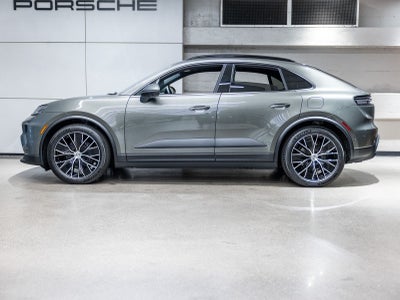 2026 Porsche Macan Macan 4 Electric