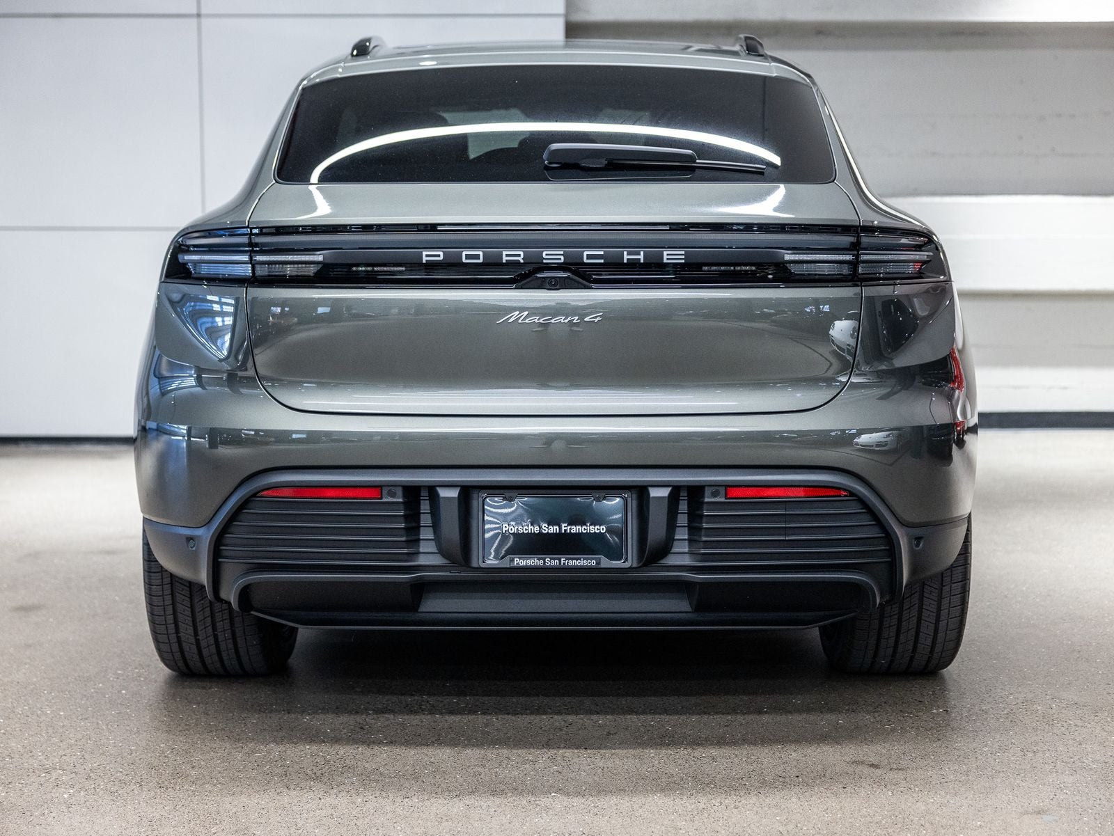 2026 Porsche Macan Macan 4 Electric