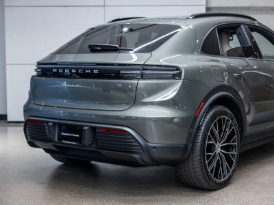 2026 Porsche Macan Macan 4 Electric
