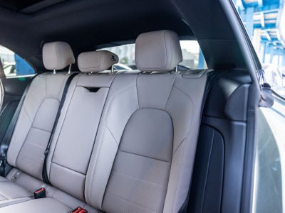 2026 Porsche Macan Macan 4 Electric