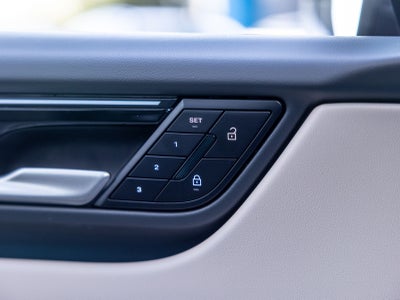 2026 Porsche Macan Macan 4 Electric