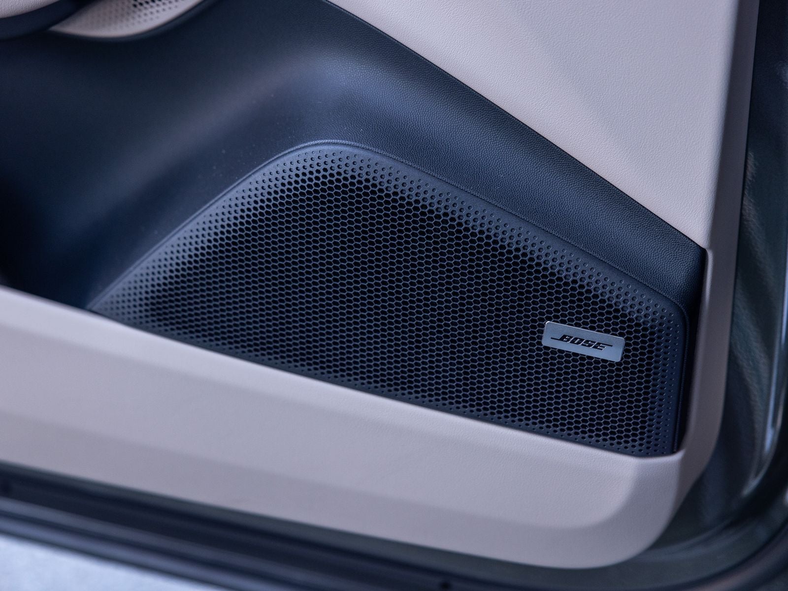 2026 Porsche Macan Macan 4 Electric