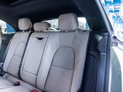 2026 Porsche Macan Macan 4 Electric