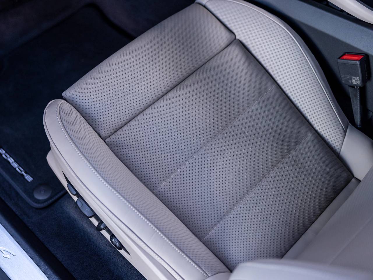 2026 Porsche Macan Macan 4 Electric