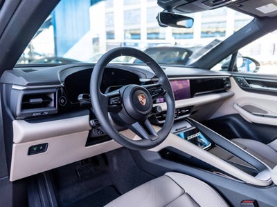 2026 Porsche Macan Macan 4 Electric