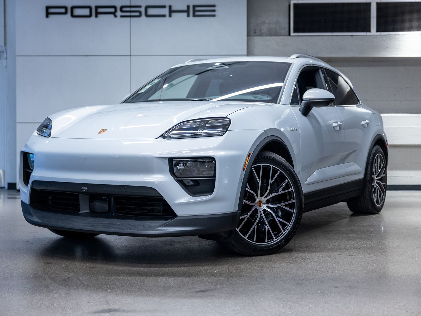 2026 Porsche Macan Macan 4 Electric