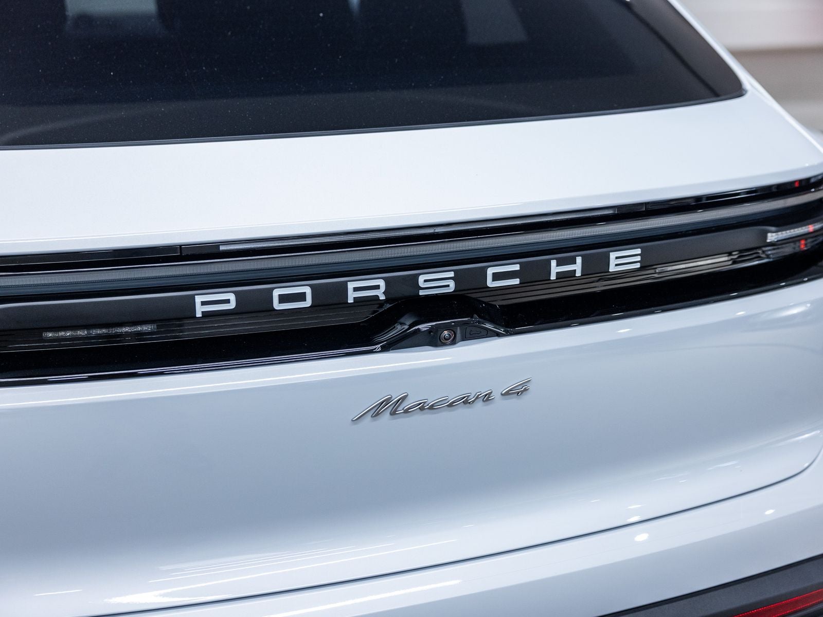 2026 Porsche Macan Macan 4 Electric