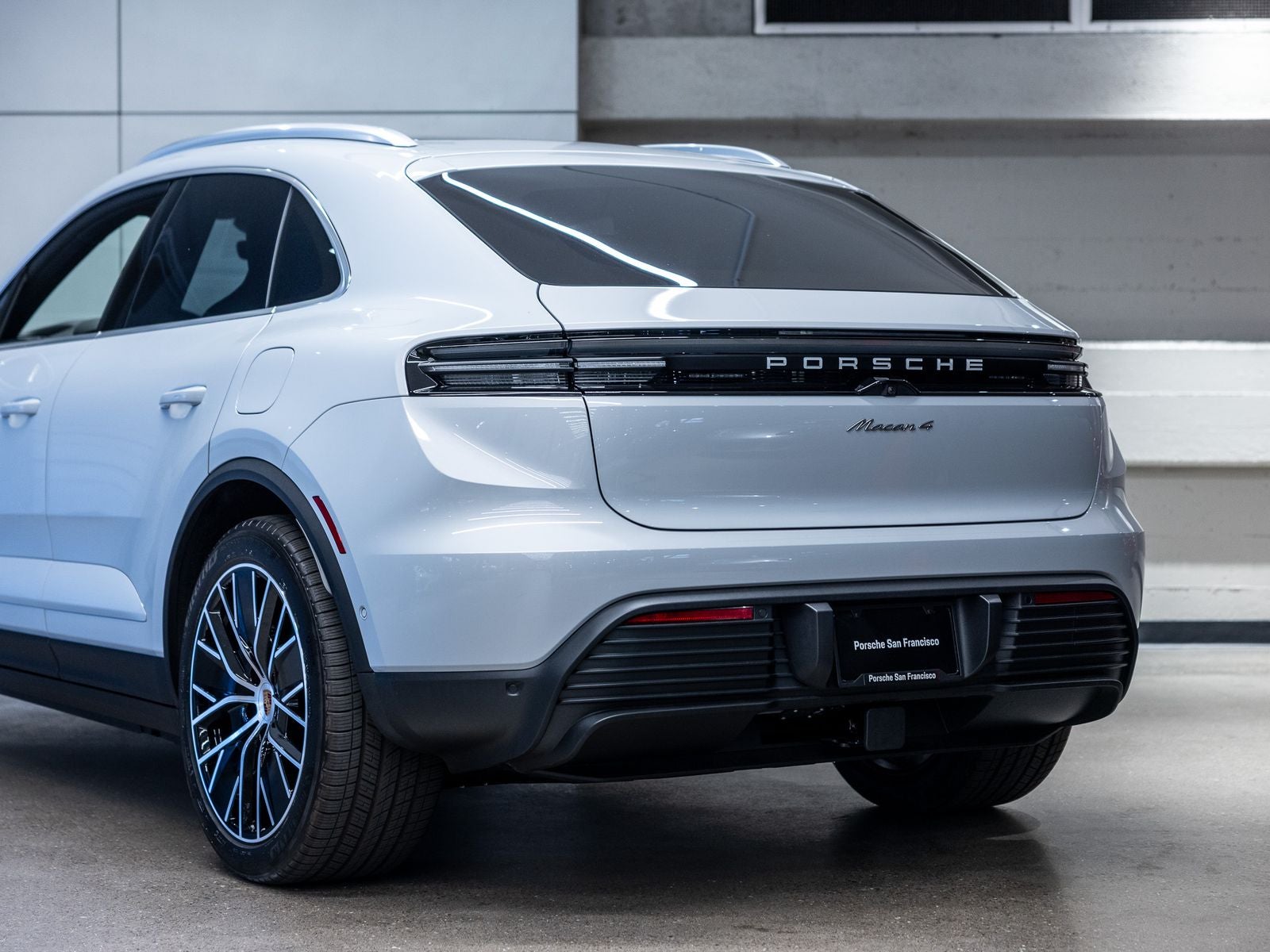 2026 Porsche Macan Macan 4 Electric
