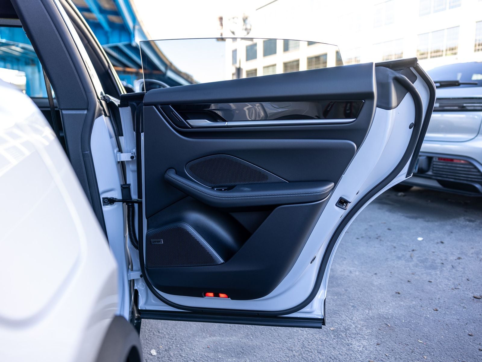 2026 Porsche Macan Macan 4 Electric