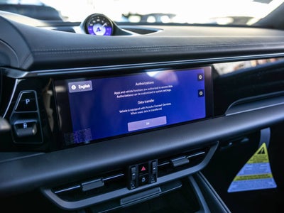 2026 Porsche Macan Macan 4 Electric