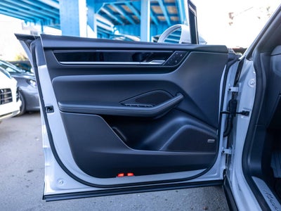 2026 Porsche Macan Macan 4 Electric