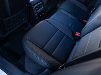 2026 Porsche Macan Macan 4 Electric