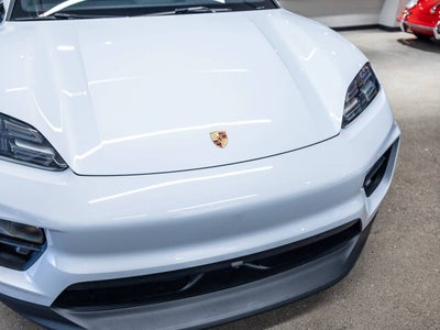 2026 Porsche Macan Macan 4 Electric